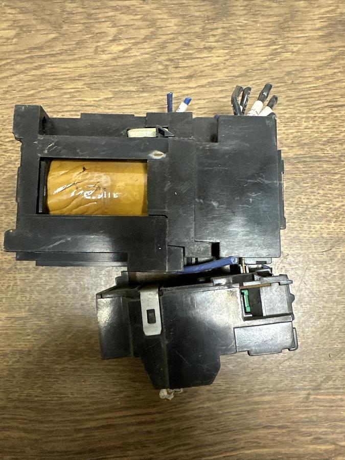 Used Mitsubishi,SD-K11,Contactor With TH-K12 Overload Relay