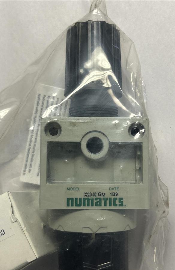 Used NUMATICS,C22D-02GM,COALESCING FILTER/REGULATOR NEW