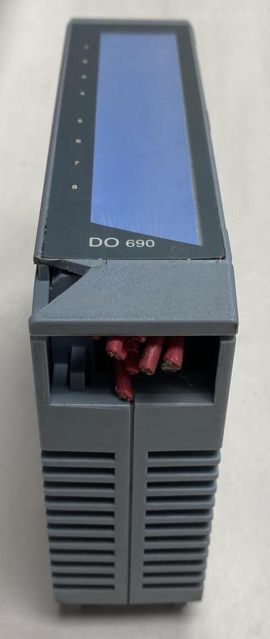 Used B&R AUTOMATION,3D0690.6,DIGITAL OUTPUT MODULE