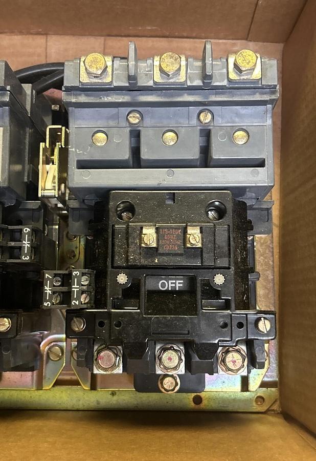 Used ALLEN BRADLEY,505-DOD-XXX,REVERSING STARTER SIZE 3 90A 600V