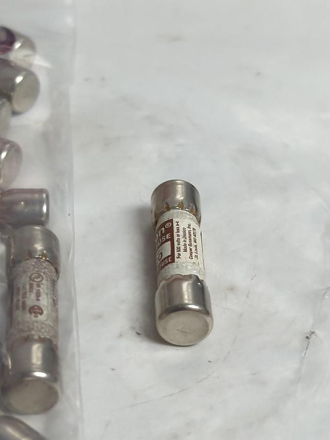 Used COOPER BUSSMANN,KTK-20,LIMITRON 20 AMP FUSE LOT OF 30 PRE-OWNED