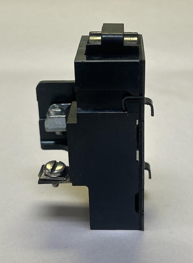 ITE,P115,PUSHMATIC CIRCUIT BREAKER 15A 120/240V 1P NOS