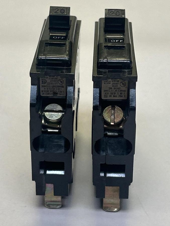 Used SQUARE D,QO120,CIRCUIT BREAKER 20A 120/240V 1P LOT OF 2