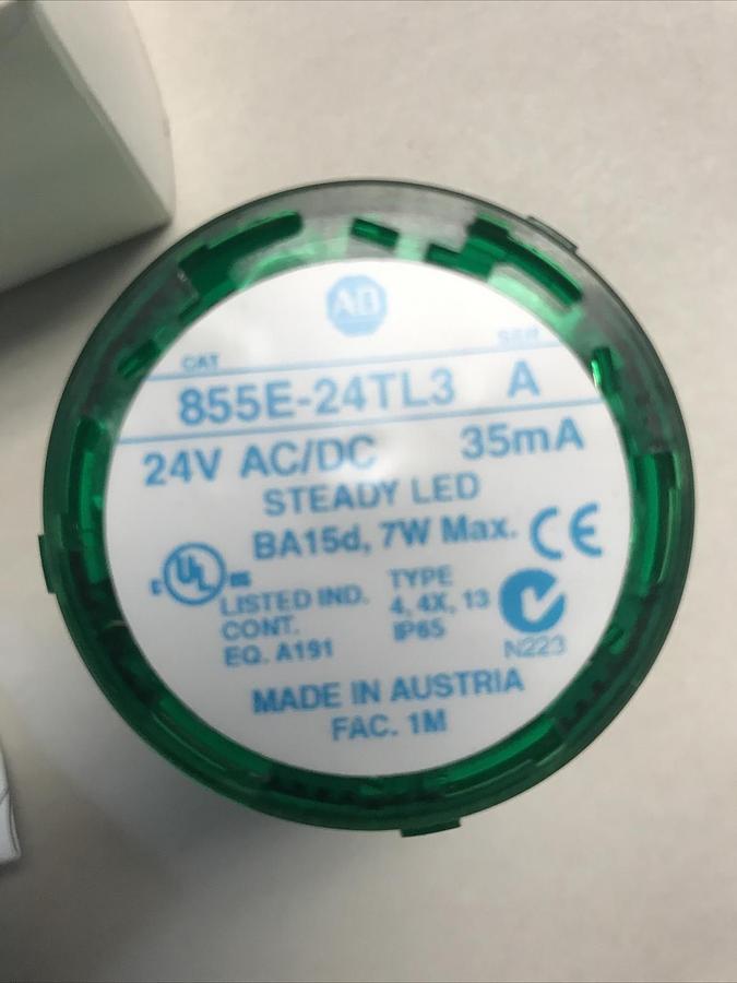 Used Allen Bradley,855E-00XN3,Steady Fixed Green Light Series A NOS