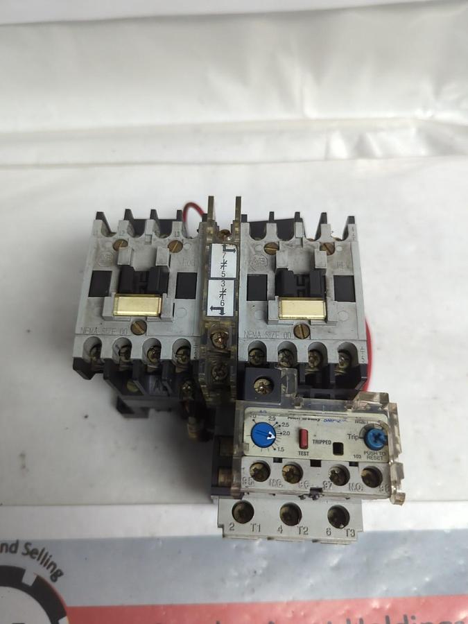 Used ALLEN BRADLEY,500-T-OD94,REVERSING STARTER SIZE 00 WITH 592-B1DT OVERLOAD RELAY