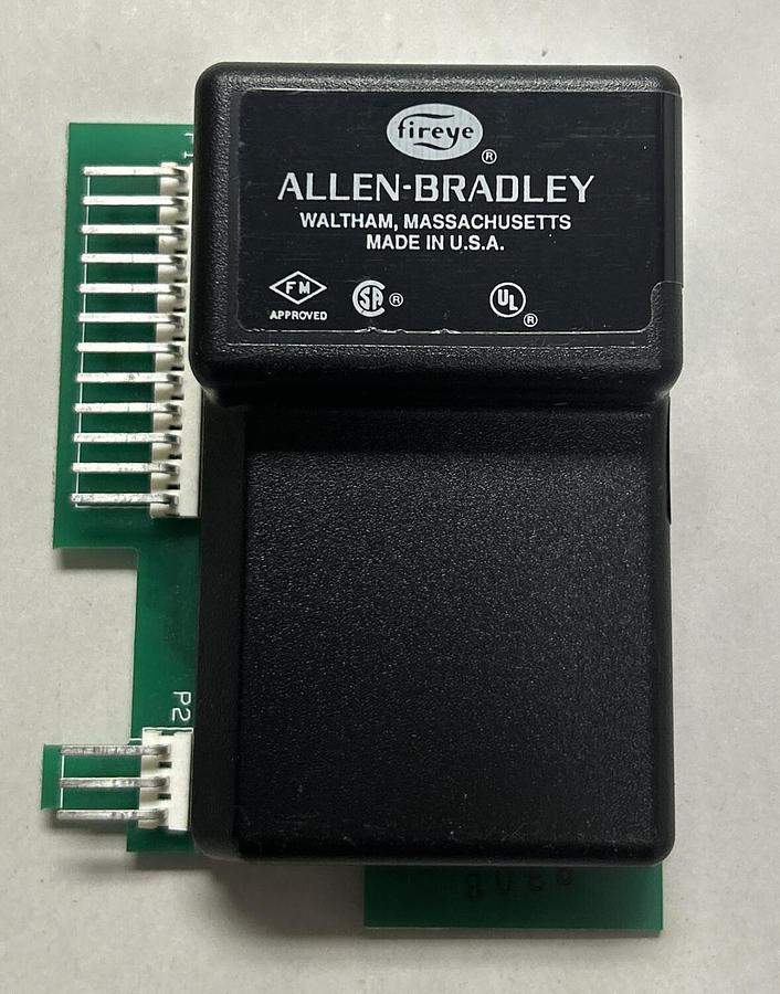 ALLEN BRADLEY,FIREYE 45CM1,FLAME AMPLIFIER MODULE NOS