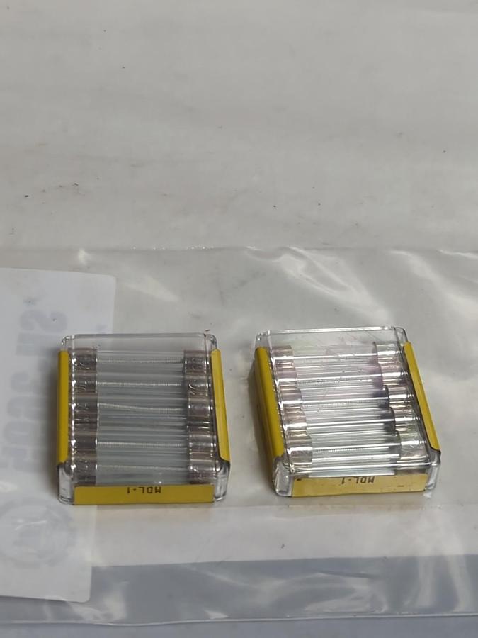 COOPER BUSSMANN,MDL-1,GLASS FUSE LOT OF 10 PCS NOS