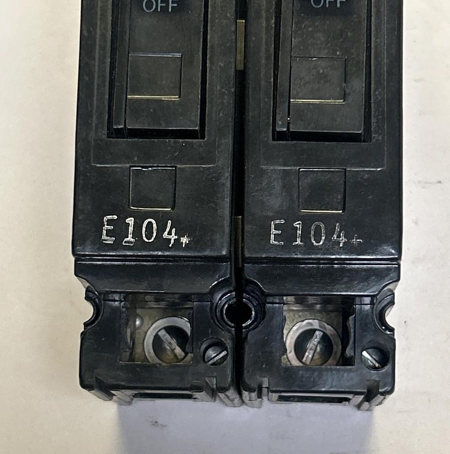 Used GENERAL ELECTRIC,TE1015,CIRCUIT BREAKER 15A 120V 1P LOT OF 2