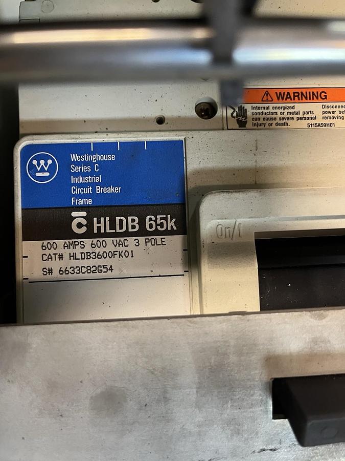 Used CUTLER HAMMER,HLDB3600FK01,HLDB 600A BREAKER F2100 MCC BUCKET