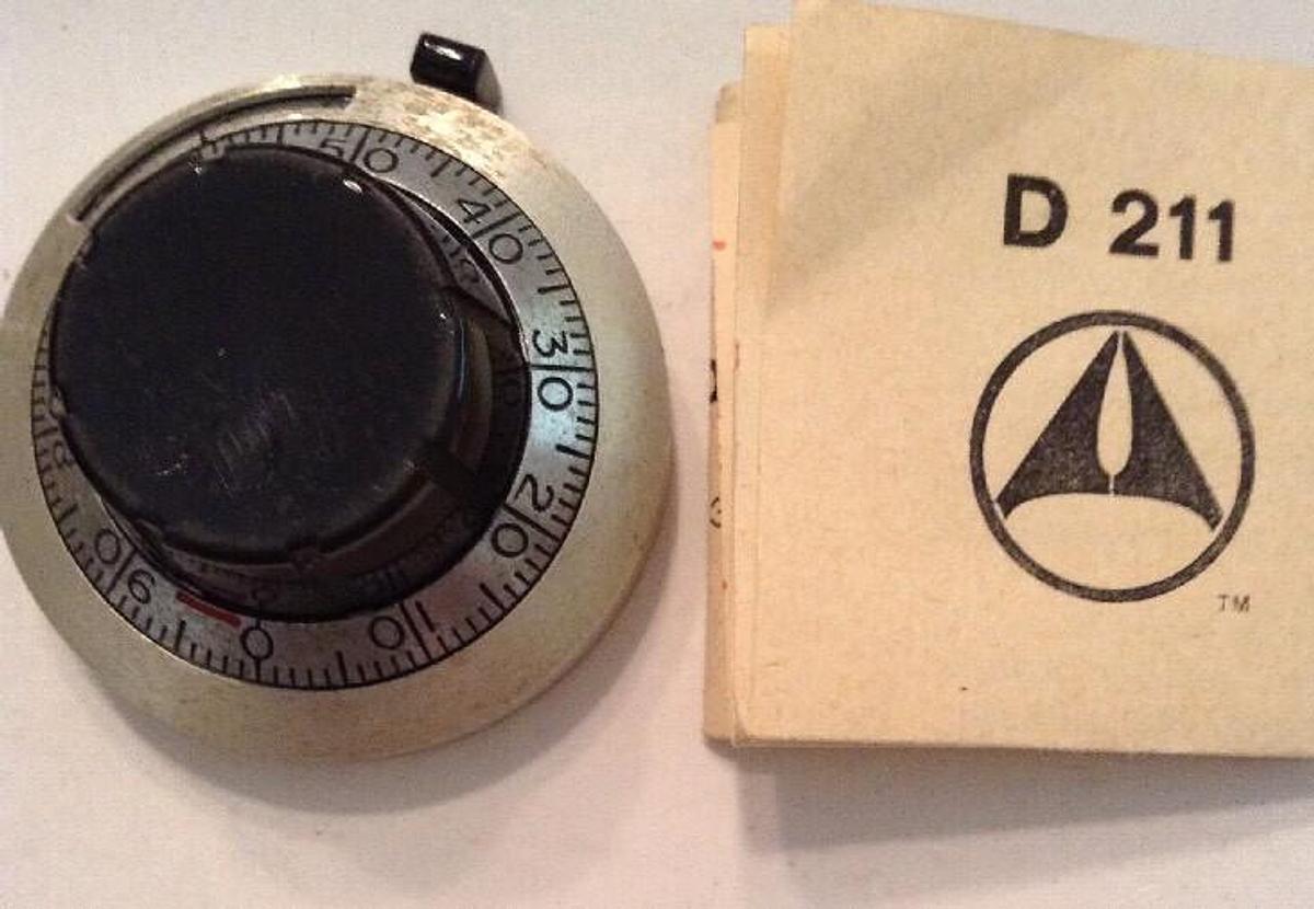 Amphenol-Tuchel,D 11,Precision Dial  for Micropot Potentiometer