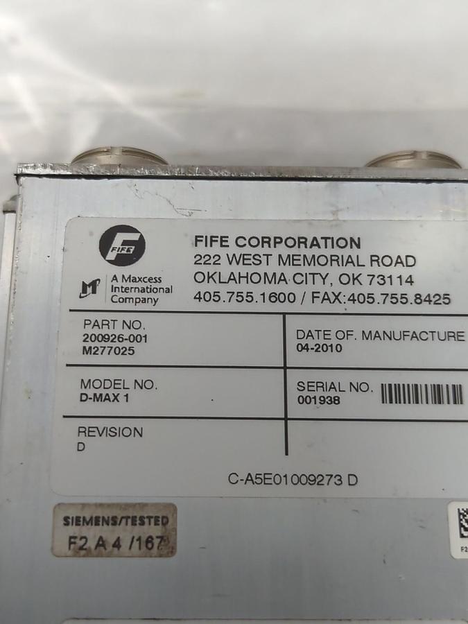 Used FIFE,200926-001,D-MAX WEB GUIDE CONTROLLER SOFT:101110-101 FIRM:100522-013C USED