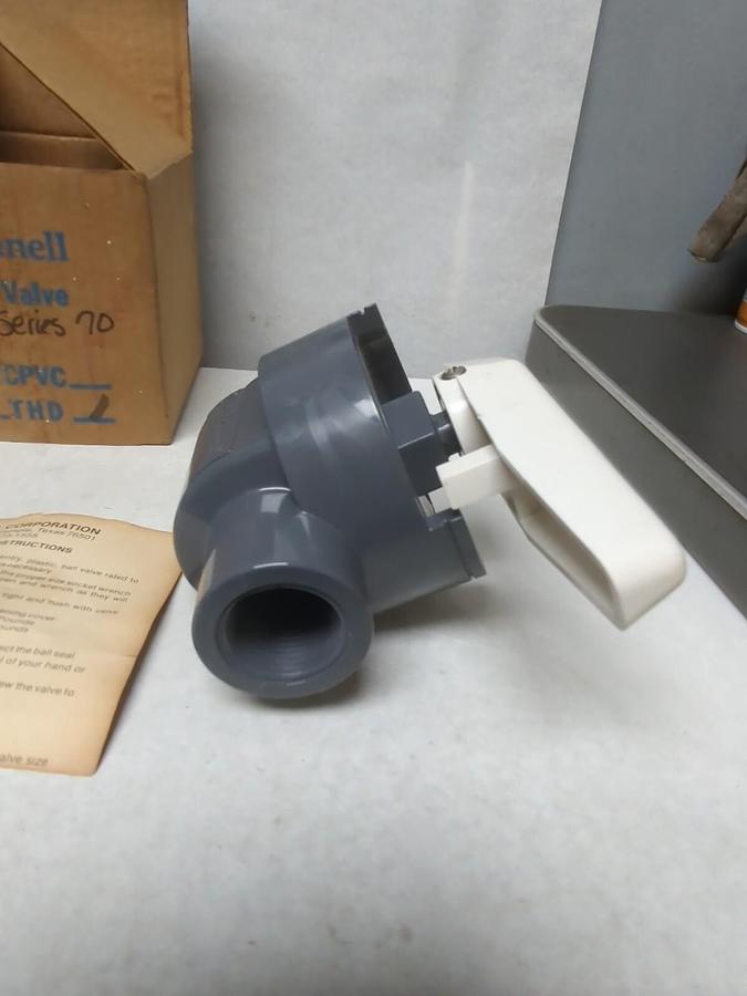 ITT GRINNELL,SERIES 70,ONE INCH PVC BALL VALVE NOS