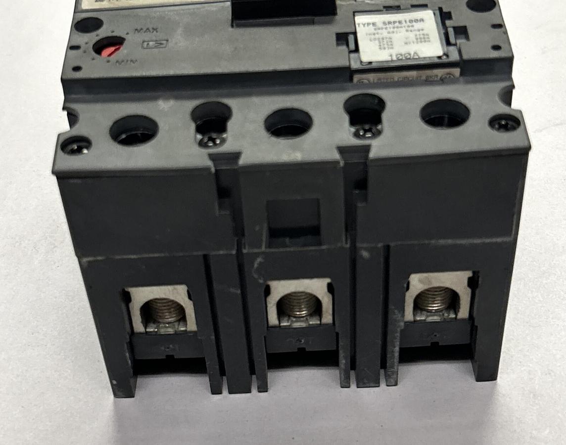 Used GENERAL ELECTRIC,CR2940UA200R,CIRCUIT BREAKER 100A 600V 3P