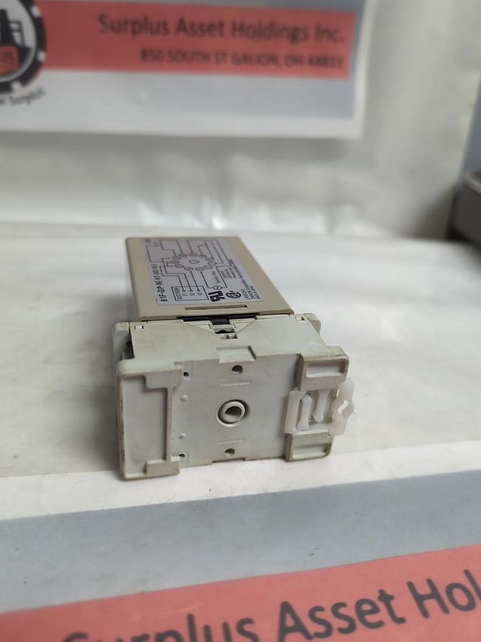 Used OMRON,61F-GP-N,FLOATLESS LEVEL SWITCH 120VAC PRE-OWNED