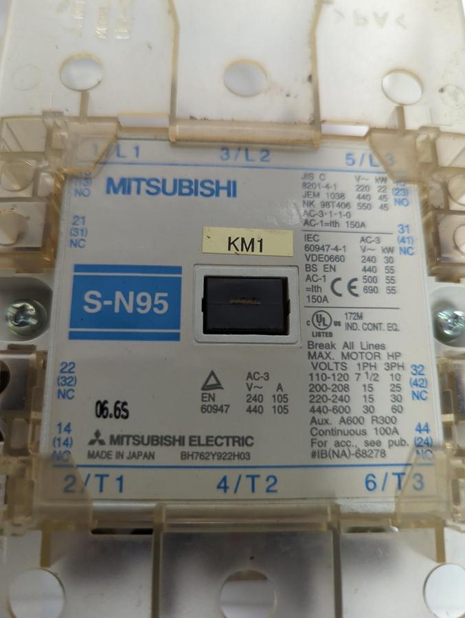 Used MITSUBISHI,S-N95,MAGNETIC CONTACTOR 3-POLE WITH GUARDS PRE-OWNED