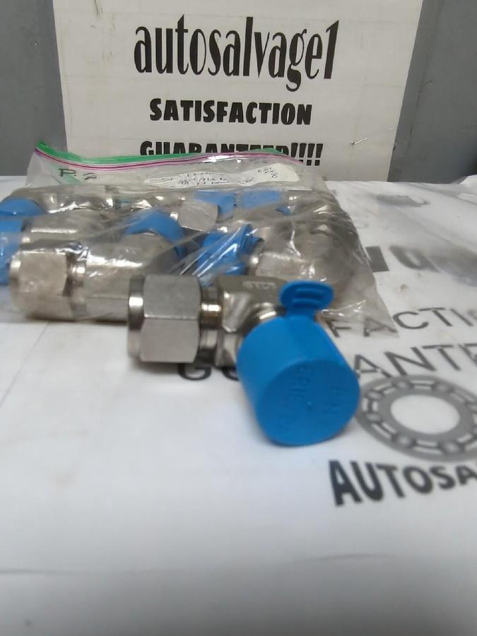 SSP DUOLOK,NA,1/2 IN TUBE X 3/8 IN TUBE UNION ELBOW LOT OF 8 NOS