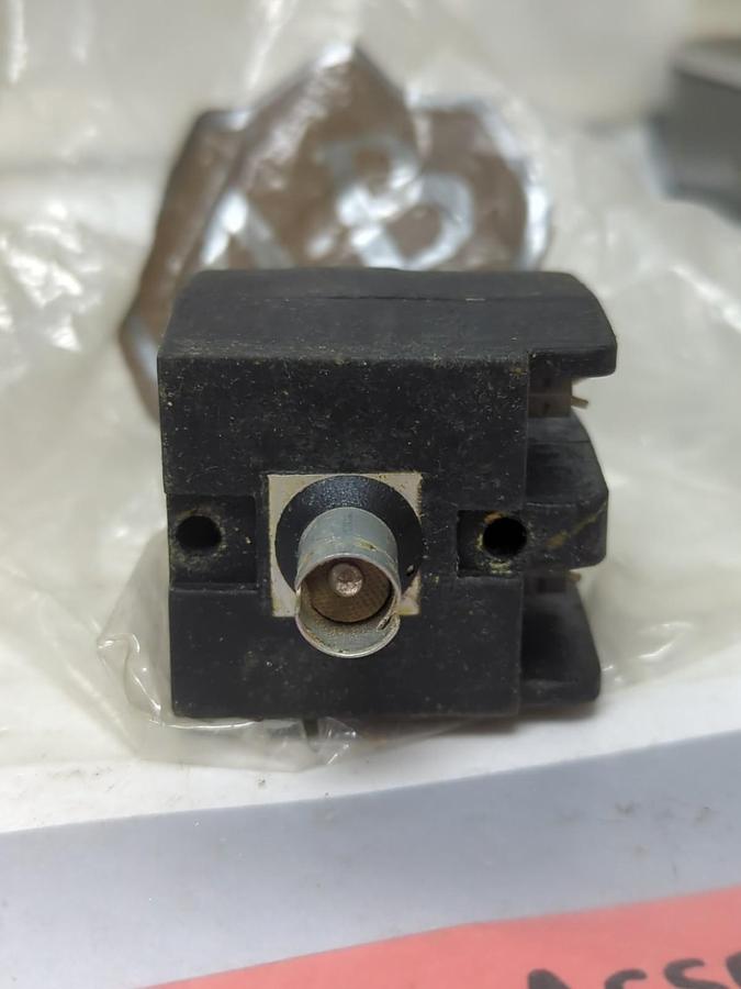 ALLEN-BRADLEY,X-210963,PILOT LIGHT 120V 50/60CY NOS