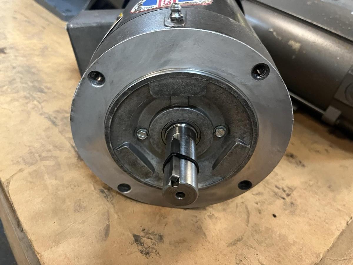 Used BALDOR,VM3555T,MOTOR 2HP 3450RPM 208-230/460V 145TC