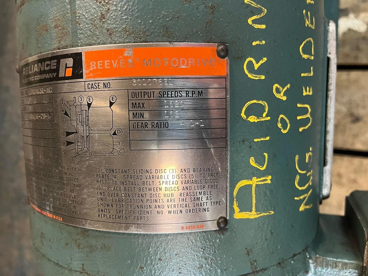 Used RELIANCE,221,REEVES MOTODRIVE GEAR DRIVE 3HP 1735RPM ASSEMBLY 101 RATIO 4.1 3PH