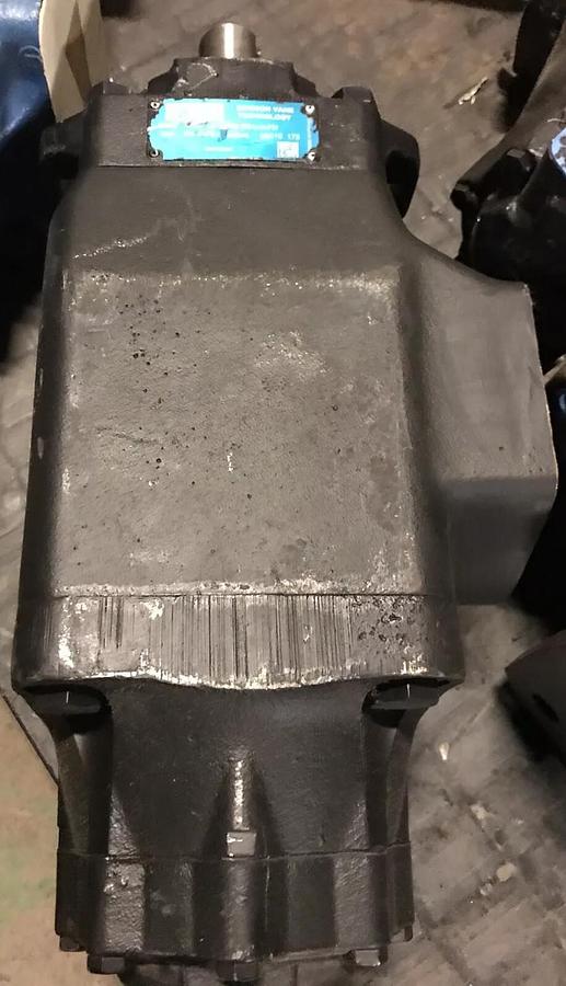 Used Parker,T6DCC,Hydraulic Pump T6DCC-042-028008-2R01A101P31 Refurbished