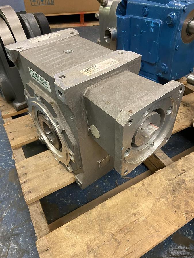 Dynabox Girard Transmission,110B90CRH2,Gear Speed Reducer
