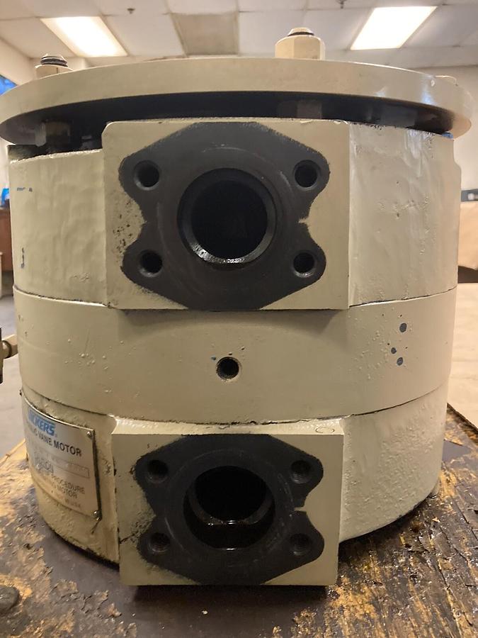 Used Vickers,MHT-150-N1-30-S1B-S27 0 6818 6/5/0/EH,Hydraulic Vane Motor