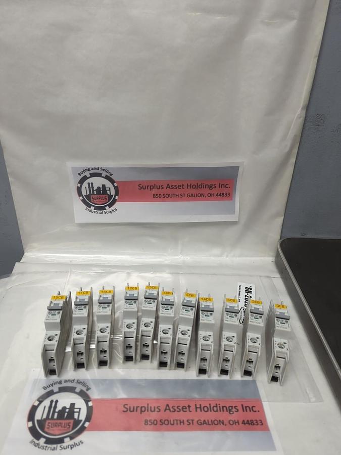 Used EATON,WMZT1D05,1-POLE 5 AMP CIRCUIT BREAKER LOT OF 11 PRE-OWNED