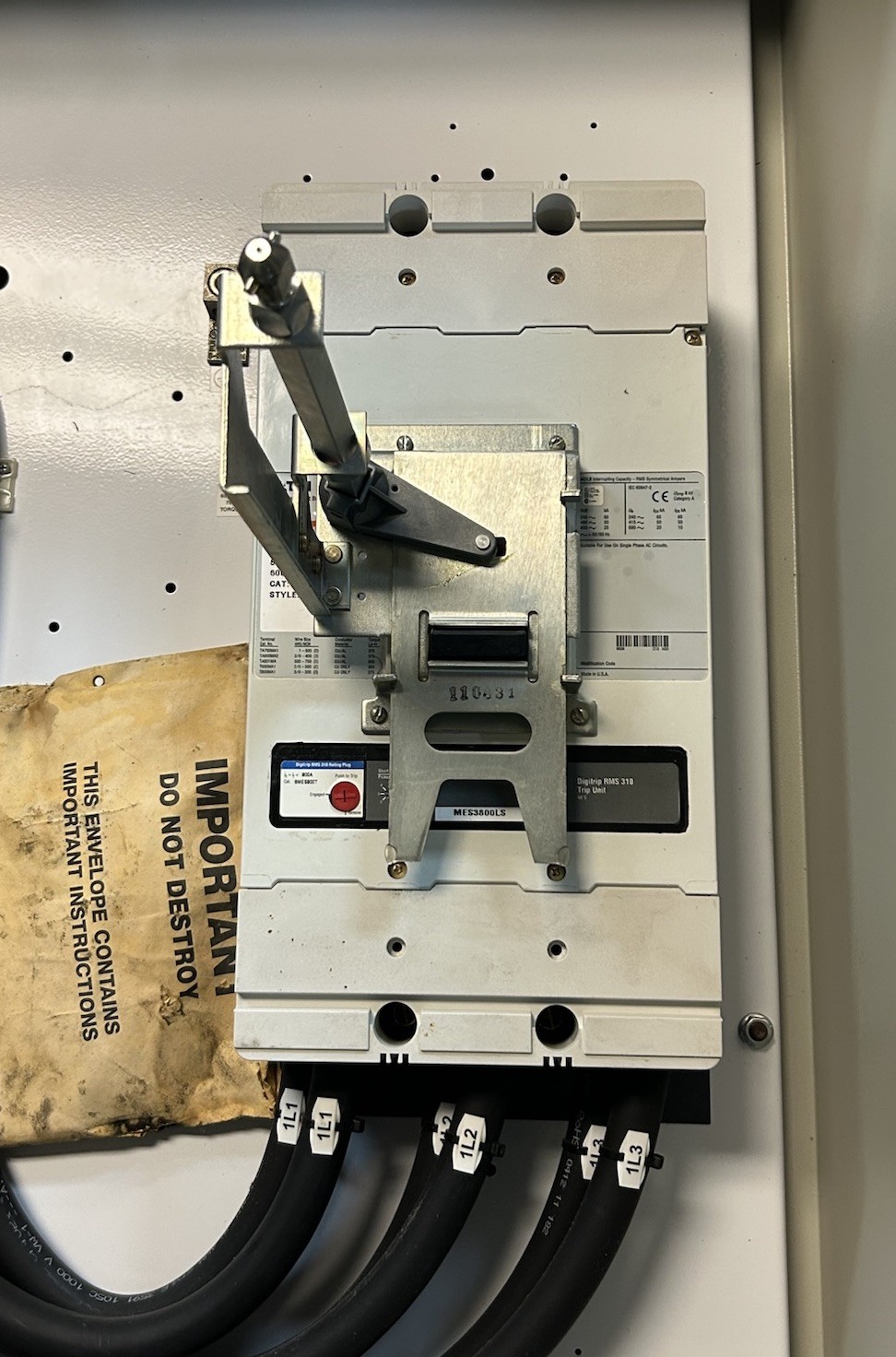 ALLEN BRADLEY,153H-F480FBD-59,SMC-FLEX SOLID-STATE CONTROLLER W/ CIRCUIT BREAK