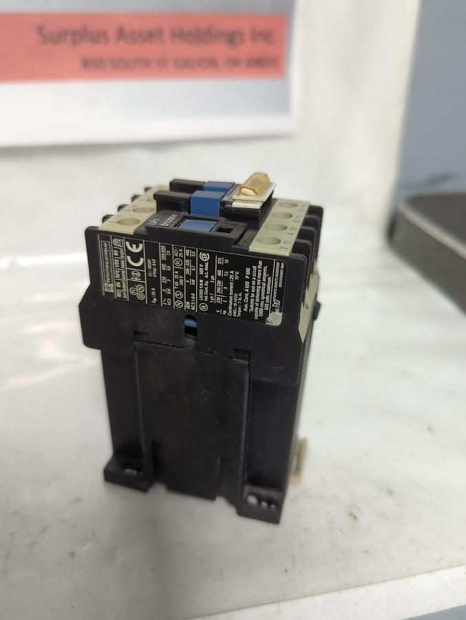 Used TELEMECANIQUE,LP1 D12004,CONTACTOR PRE-OWNED