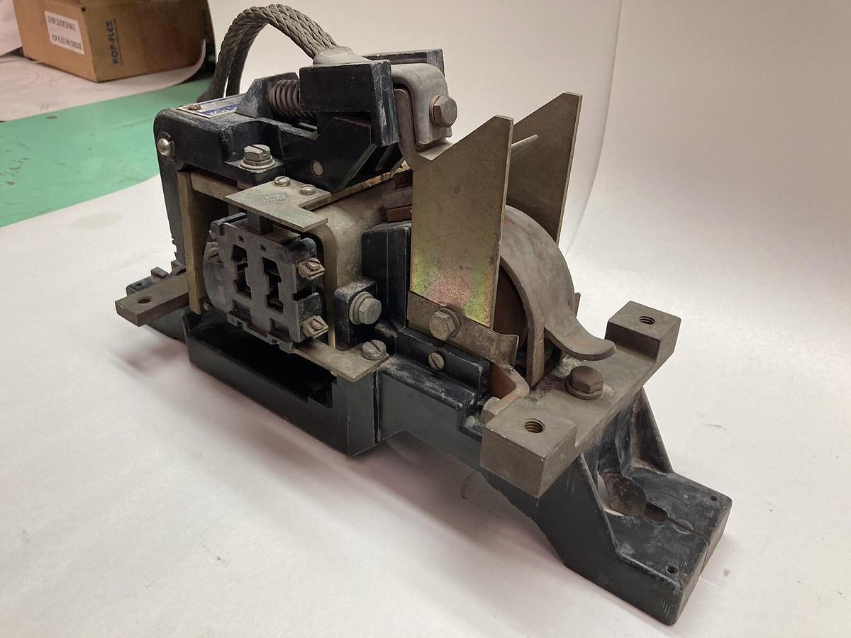 Used Square D,Class 7004 Type HGO-3,D.C. Contactor