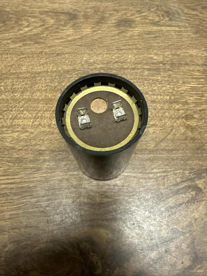 Aerovox,72-86MFD,330VAC Round Capacitor