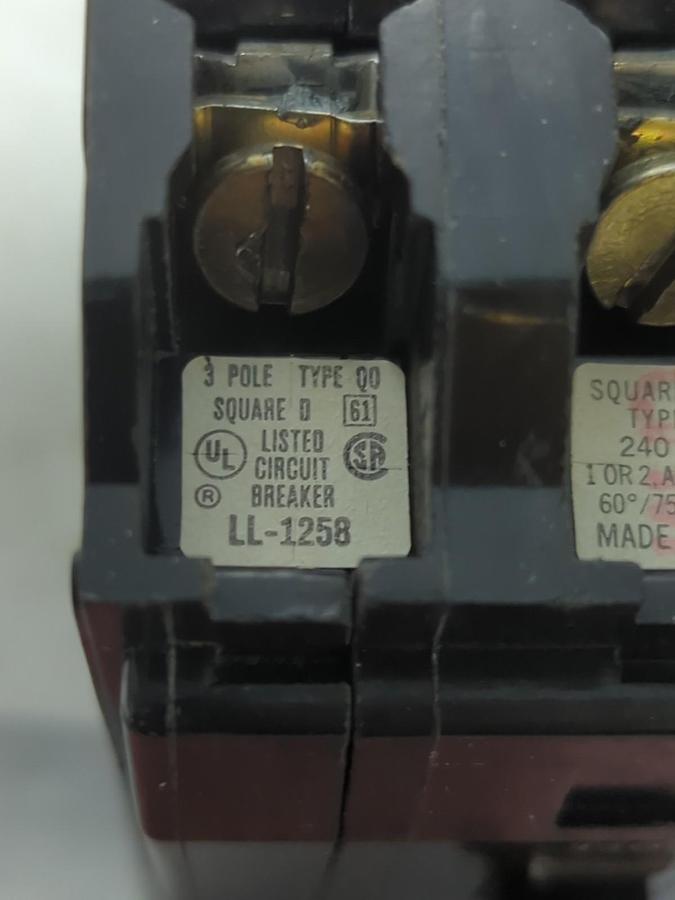 Used SQUARE D,QO320,CIRCUIT BREAKER 3-POLE 20 AMP LOT OF 3 PRE-OWNED