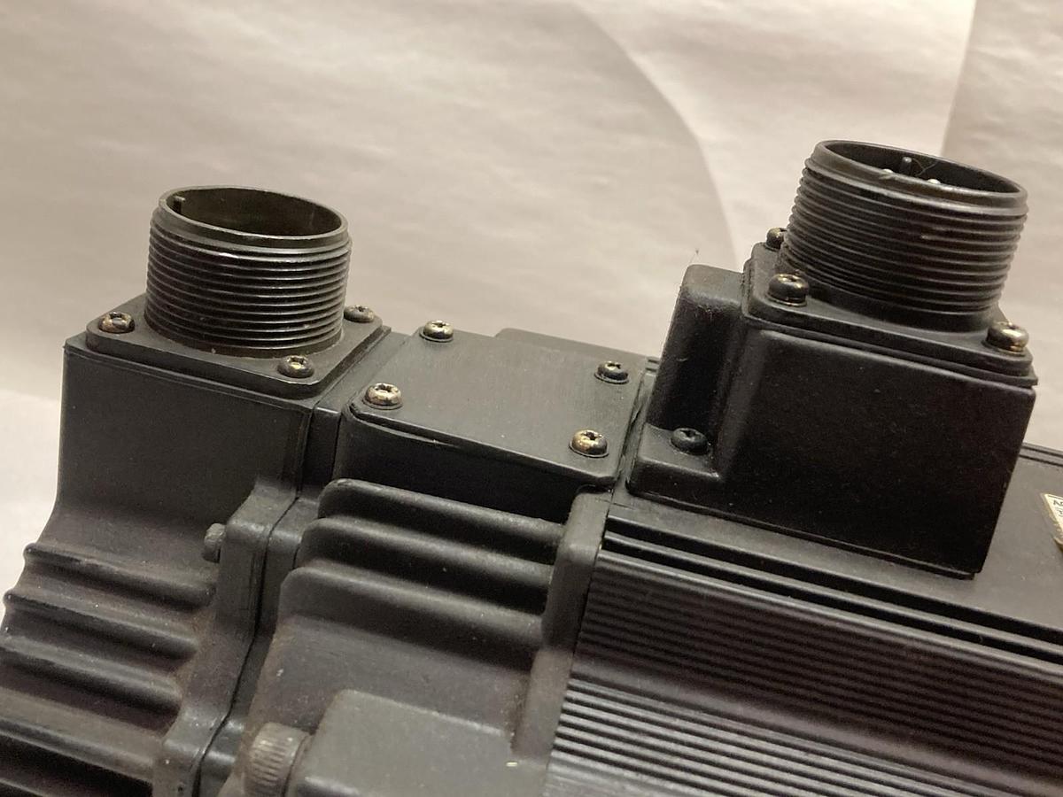 Used Yakasawa Electric,Type SGMG-13A2ABC,AC Servo Motor