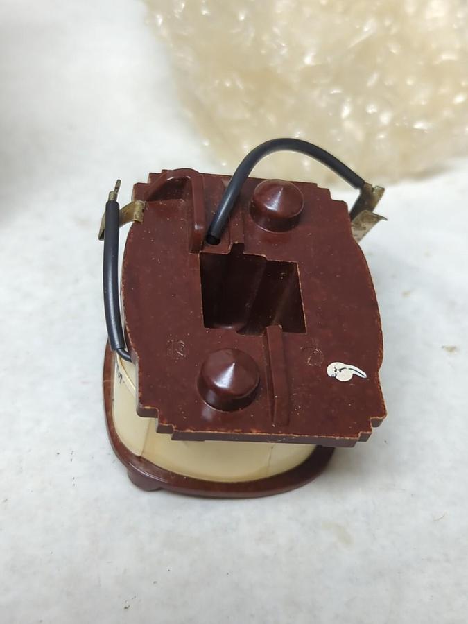 ALLIS CHALMERS,3TY1 225-8CM,COIL 230V 60HZ NOS