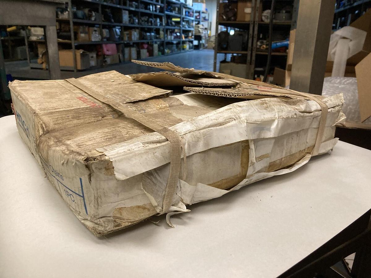 Hitachi,140-1C,Riveted Roller Chain 10 Feet