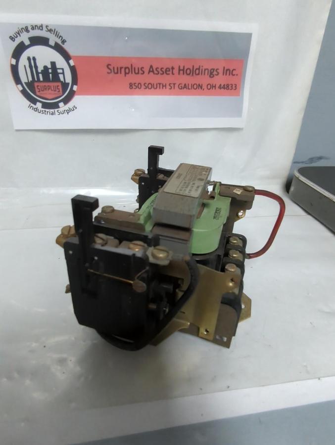 Used GENERAL ELECTRIC,CR106C0,CONTACTOR SIZE 1 600AC PRE-OWNED