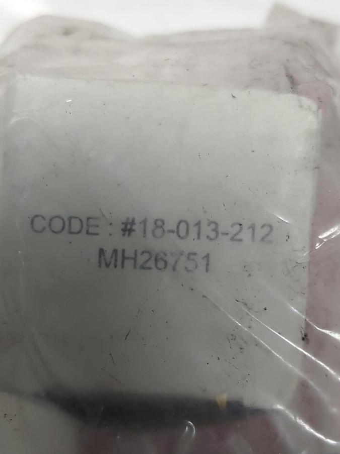 NORGREN,R07-200-RGKA,MINIATURE RELIEVING REGULATOR WITH GAUGE 1/4 INCH NPT NOS