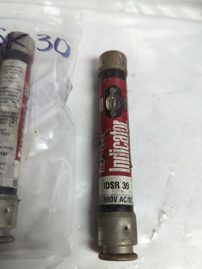 Used LITTELFUSE,IDSR-30,INDICATOR FUSE 30 AMP LOT OF 3 PRE-OWNED