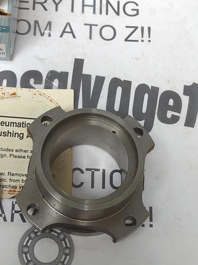 MILLER,051-KR011-175,AIR CYLINDER PISTON ROD SEAL & BOLTED BUSHING ASSY 1-3/4 IN