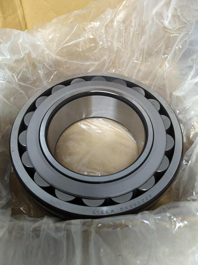 NACHI,22226EXQW33C3,DOUBLE ROW SPHERICAL ROLLER BEARING 130MM BORE NOS