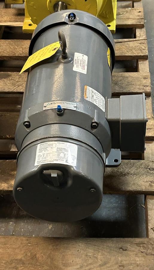 Used BALDOR,BM3707,BRAKE MOTOR 5HP 208-230/460V 1745RPM 215 FRAME 105606100DQF BRAKE
