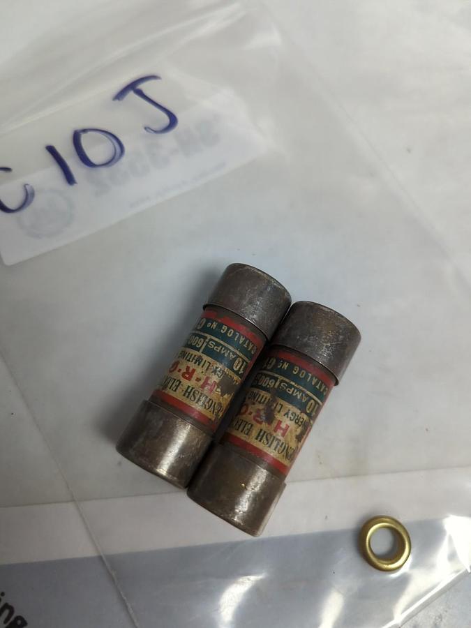 Used ENGLISH ELECTRIC,C10J,ENERGY LIMITING 10 AMP FUSE LOT OF 2 PRE-OWNED