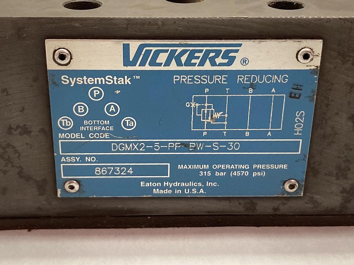 Used Vickers,DGMX2-5-PP-BW-S-30,Hydraulic Reducing Valve