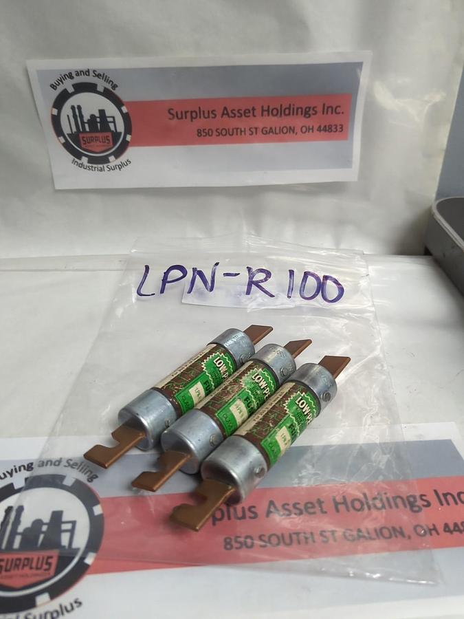 Used COOPER BUSSMANN,LPNR100,LOW-PEAK 100 AMP FUSE LOT OF 3 PRE-OWNED