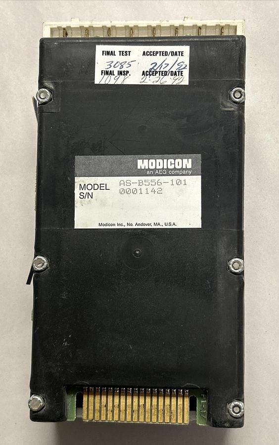 Used MODICON,AS-B556-101,OUTPUT MODULE
