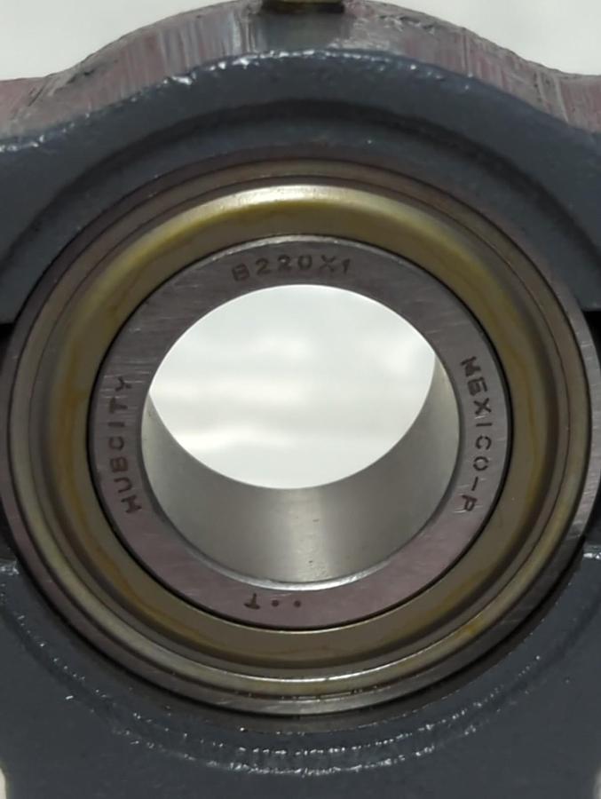 Used HUB-CITY,B220X1,TAKE-UP BEARING 1 INCH BORE PRE-OWNED