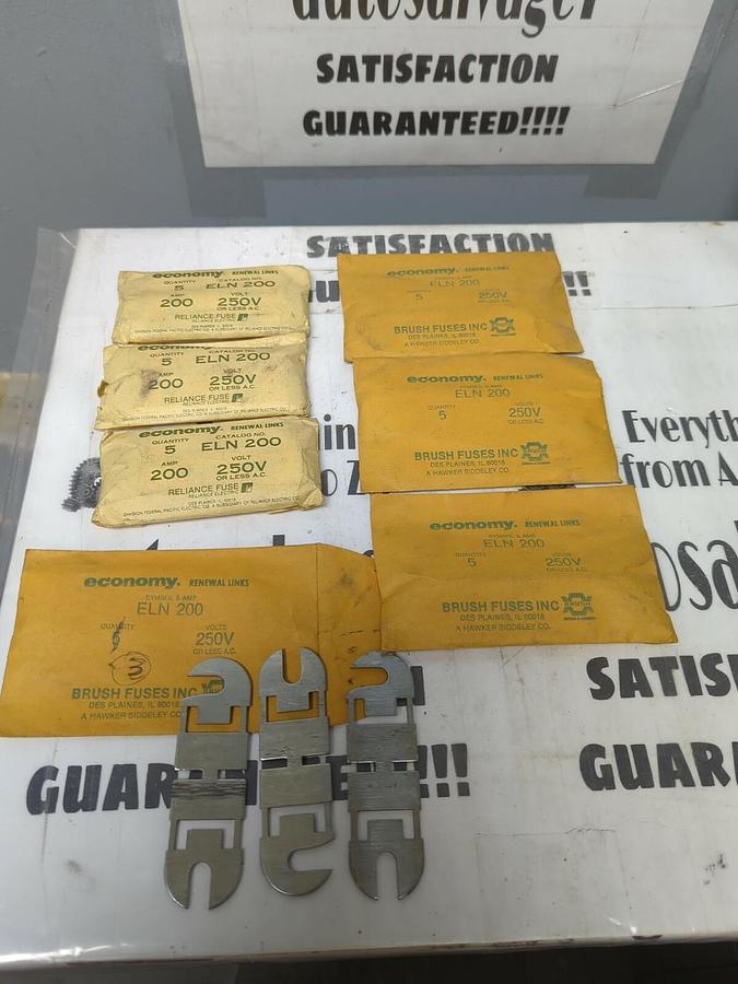 ECONOMY,ELN 200,RENEWAL FUSE LINKS LOT OF 33 NOS