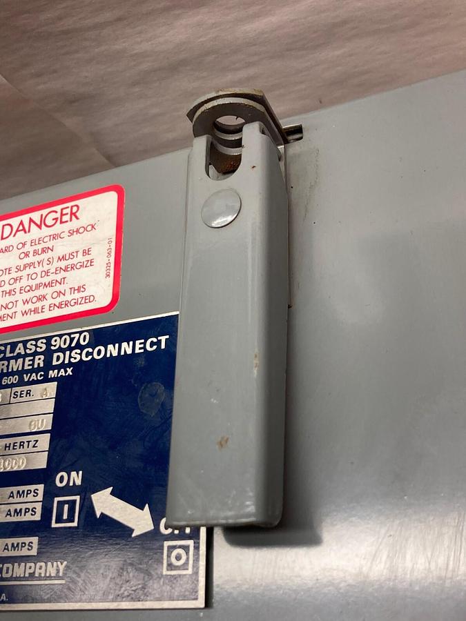 Square D,SK5271U,Class 9070 Transformer Disconnect 600VAC Ser A
