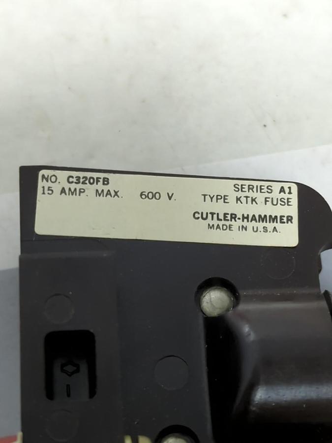 CUTLER-HAMMER,C320FB,FUSE HOLDER 15 AMP 600V NOS