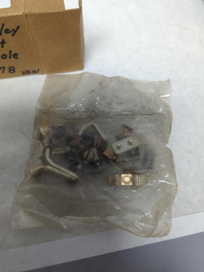 ALLEN-BRADLEY,X-247278,SIZE 0 CONTACT KIT 3-POLE NOS